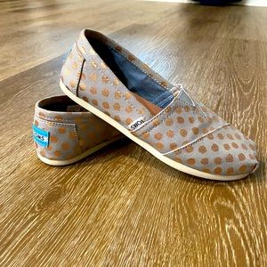 Grey Toms 6.5 with Rose Gold Sparkles!